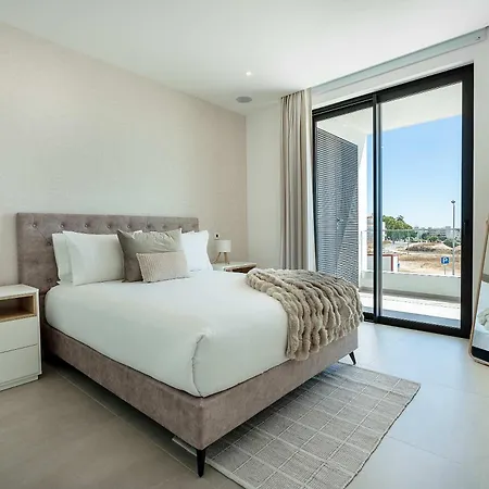 Luxury Sea View At Dona Ana Residences * Lagos